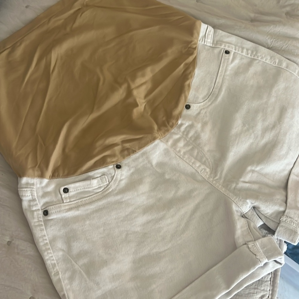 Medium Maternity Pregnancy Shorts